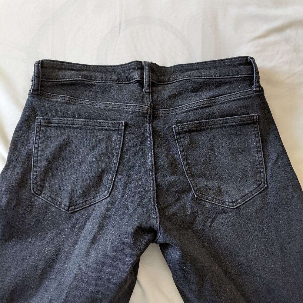 Uniqlo Black Stretch Skinny Jeans - size 32 - Picture 3 of 6